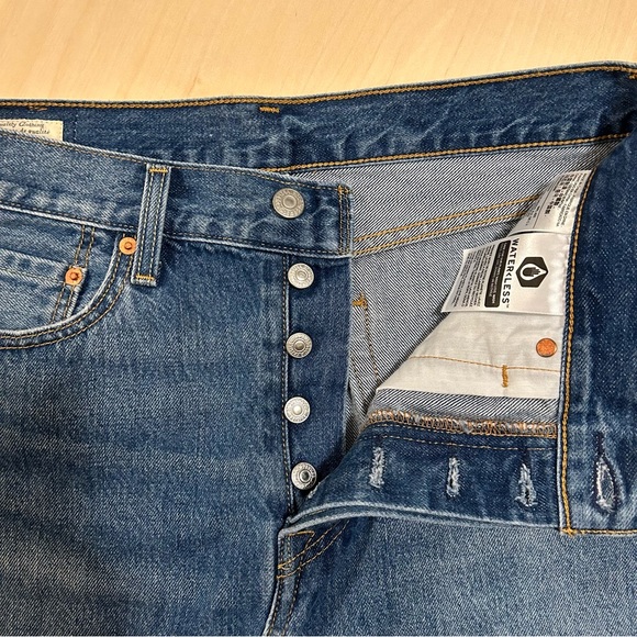 Levi’s denim mini skirt - Picture 5 of 5